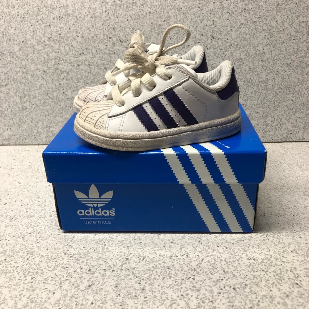 ADIDAS ORIGINALS SUPERSTAR G21190 Kids size 6 sneakers shoes White Purple W/Box